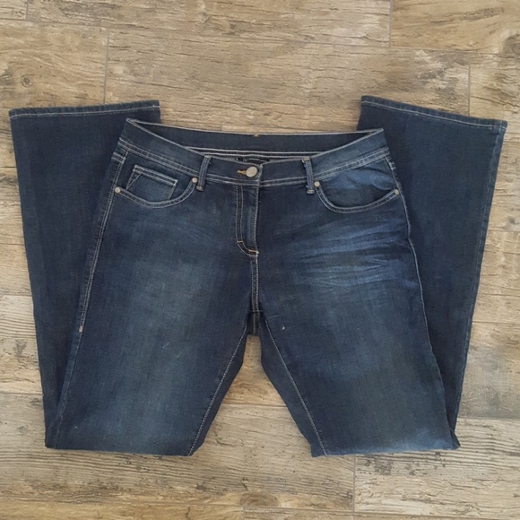 INC International 1L - Picture 3 of 5